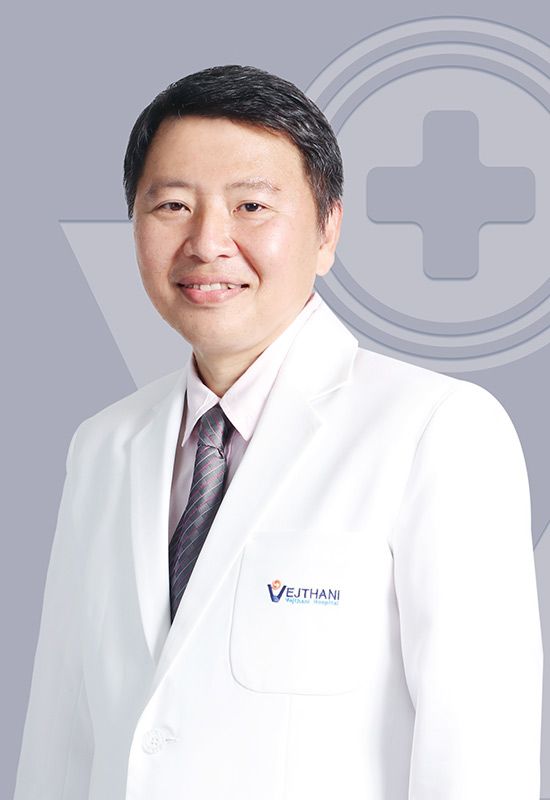 Dr. TANATE CHANDUYKIT