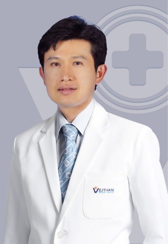 Dr. THOSAPHOL LIMPIJANKIT