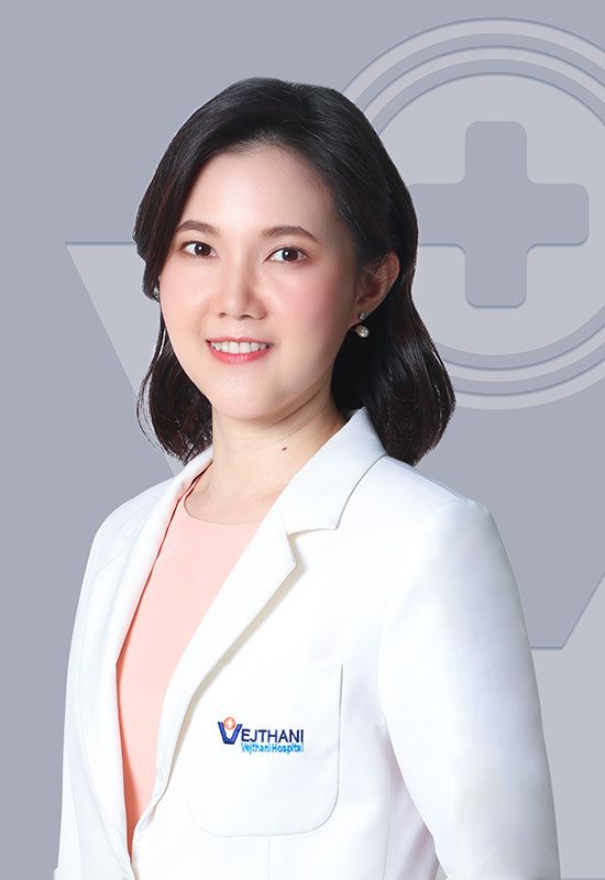พญ. ศรมน ทรงวีรธรรม